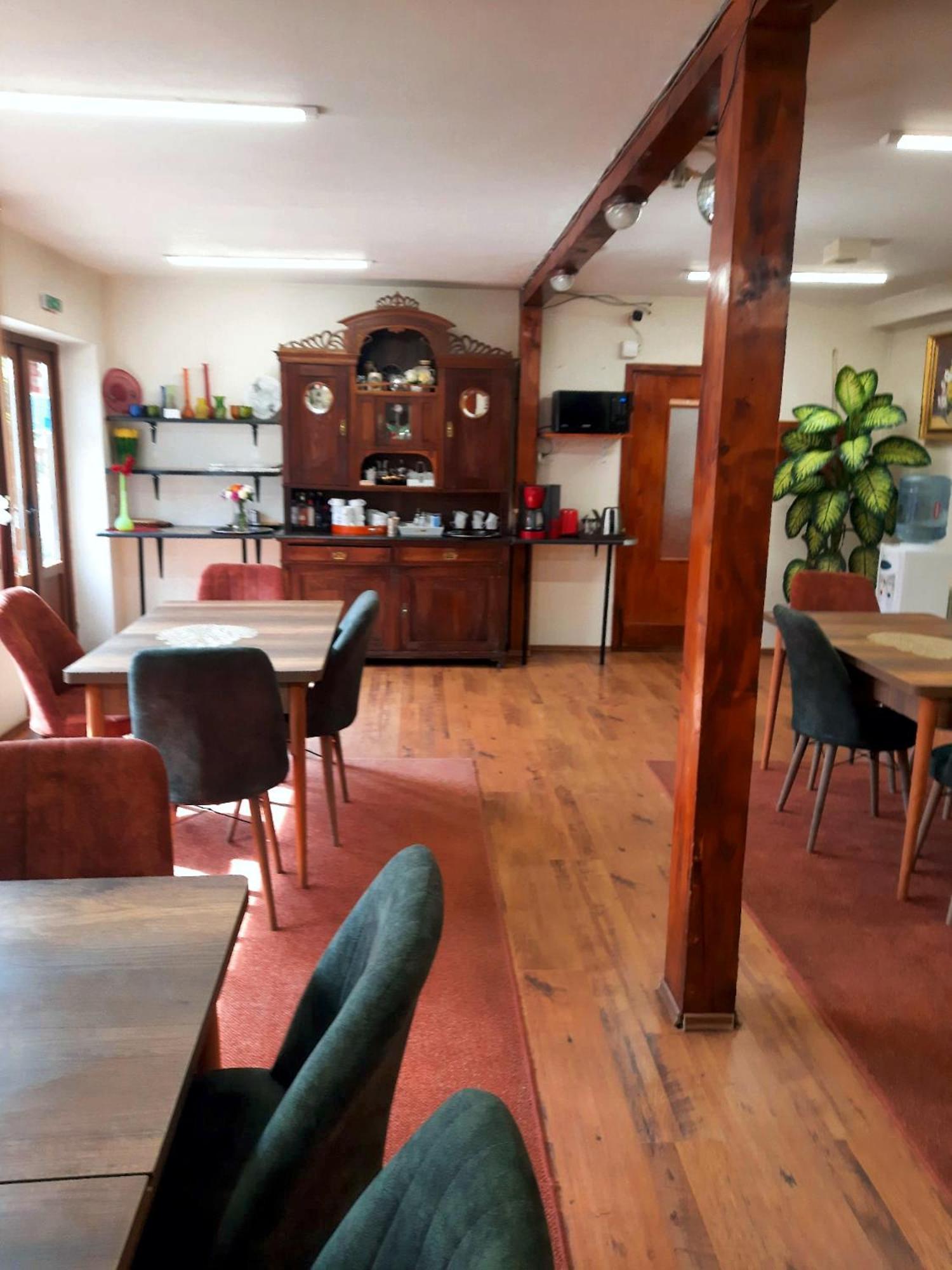 Pensiunea Bendorfeanu Răşinari Extérieur photo