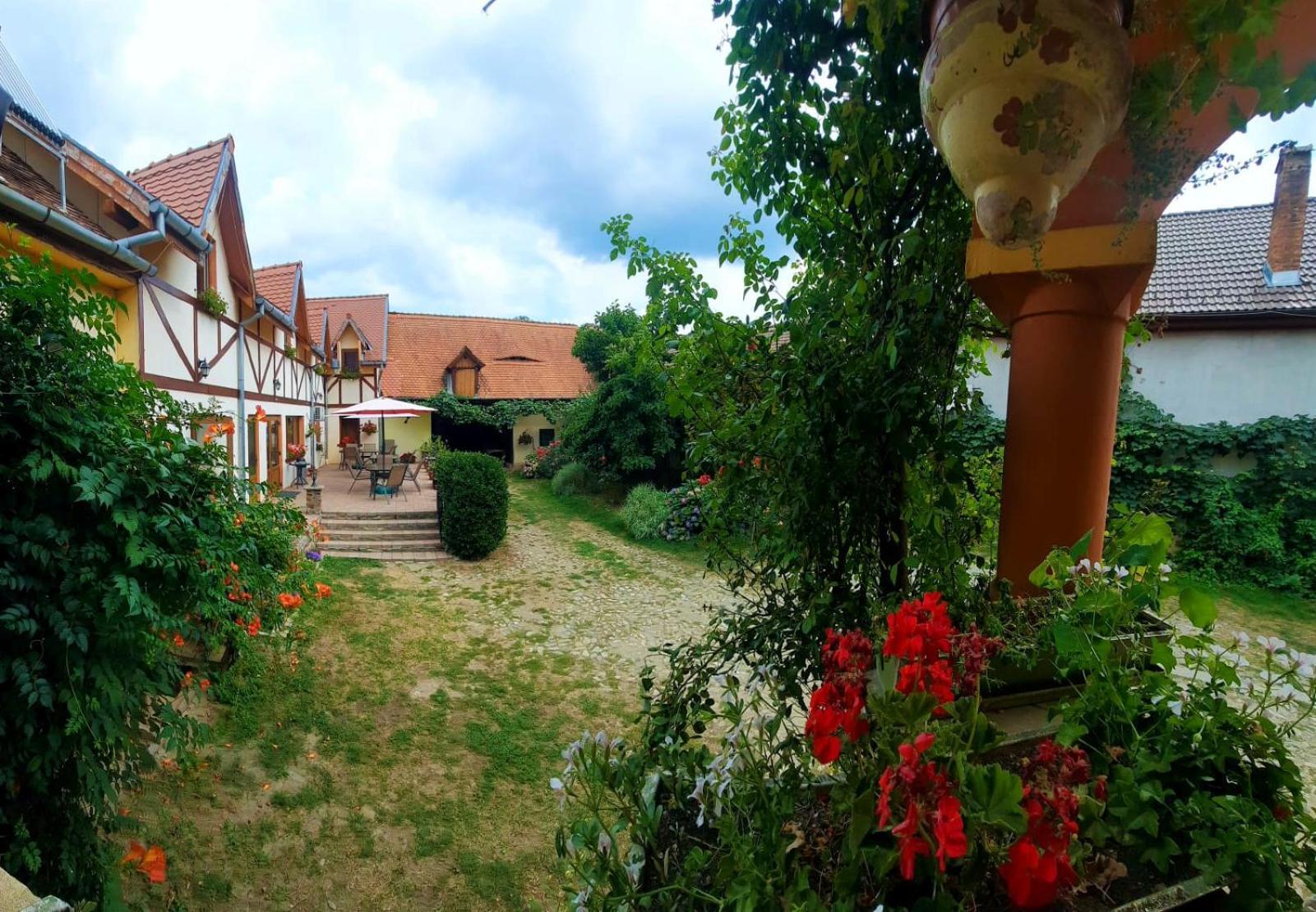 Pensiunea Bendorfeanu Răşinari Extérieur photo